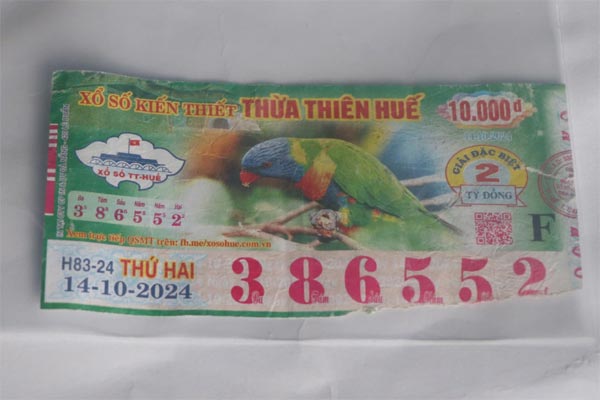 Từ chối trả thưởng xổ số trúng 2 tỷ: Vì sao tờ vé số bị rách?-3