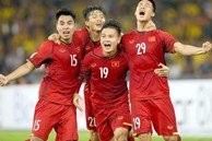 Cầu thủ đầu tiên của Việt Nam 3 lần nhận Huân chương lao động: Lương cao nhất nhì V-League, nhận 'lót tay' lên đến 10 tỷ đồng