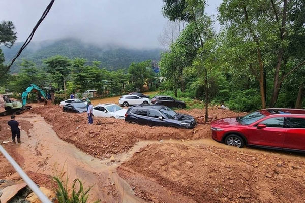 Kinh nghiệm vượt xe an toàn trên đường cao tốc-2