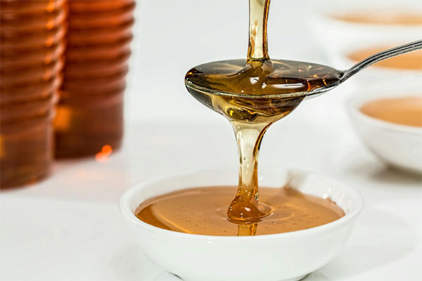 5 không khi dùng mật ong-1