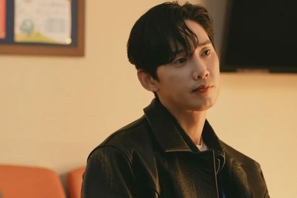 Nam chính When the Phone Rings Yoo Yeon-seok đang hẹn hò?-5