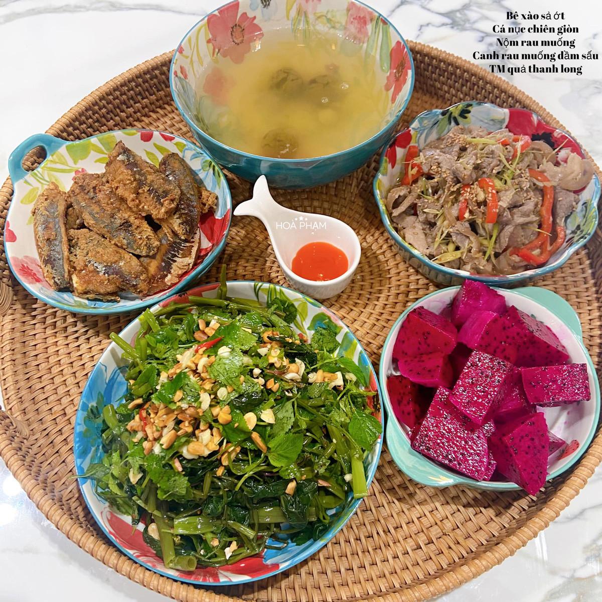 Mẹ đảm gợi ý loạt mâm cơm 4 người ăn, chị em khỏi vắt óc nghĩ món-10