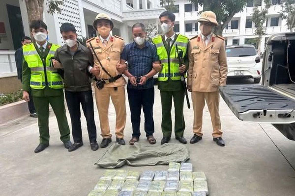 Dấu hiệu nhận biết gương chiếu hậu cần thay mới-2