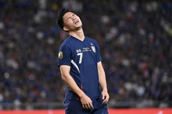 Báo Thái đổ lỗi cho người hâm mộ Việt Nam vì đã làm điều này với Supachok