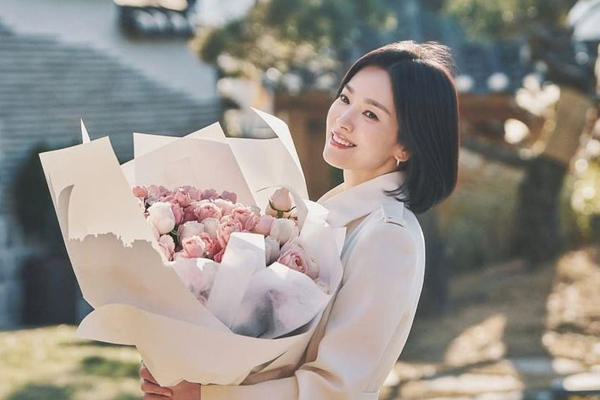 Song Hye Kyo bị chê xấu-3