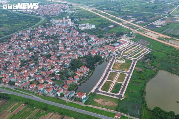 Đất đấu giá Hà Nội bất ngờ hạ nhiệt, nhà đầu tư rơi vào cảnh ôm bom-1