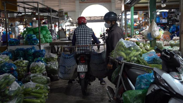 Mẹ ở TPHCM đoàn tụ con trai mất tích 45 năm, nghẹn ngào nghe chuyện đời con-3