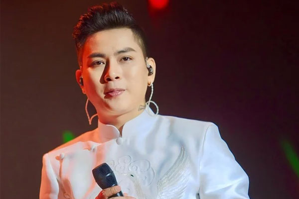 Hoài Lâm tái xuất hậu dính liên hoàn ồn ào, diện mạo mới sau khi trị bệnh ở quê gây chú ý-4