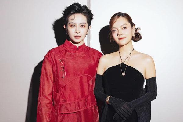 Gil Lê - Xoài Non bị antifan tấn công-4