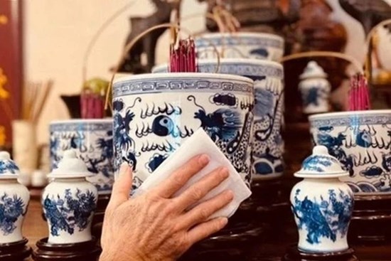 5 ngày đẹp nhất để bao sái ban thờ đón Tết và 7 bước nhất định phải nhớ khi làm