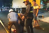 Thương tâm: Mẹ khóc ngất bên thi thể con gái học lớp 7 bị tai nạn