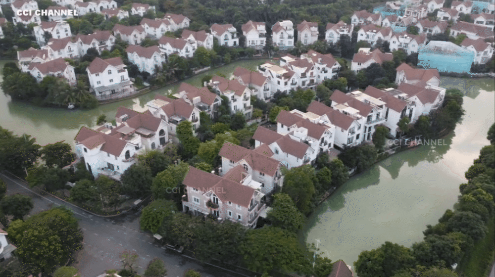 Làm con dâu tỷ phú Phạm Nhật Vượng, Á hậu Phương Nhi sẽ về ở khu biệt thự 500 tỷ - nơi nhiều sao Việt sinh sống?-4