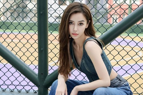 Angelababy bị chê thậm tệ