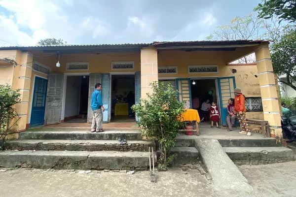 Vụ nam shipper nghi bị đánh tử vong vì mâu thuẫn giao hàng: 3 bộ quần áo mới mua mặc Tết chưa kịp dùng-2