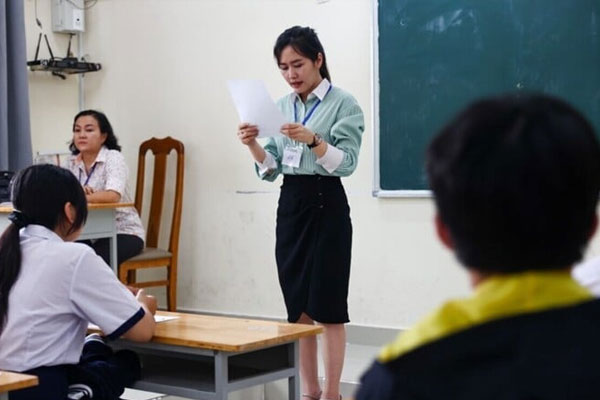 Hiệu trưởng sẽ bị kỷ luật nếu giáo viên dạy thêm sai quy định-2