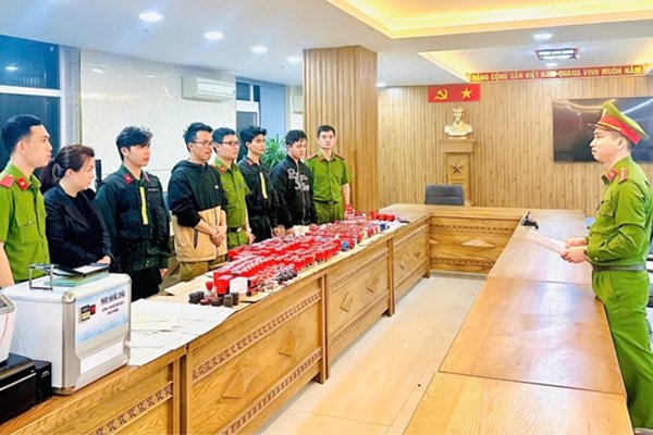 Đồng Nai: Triệt phá đường dây rửa tiền hơn 2.000 tỉ đồng-3