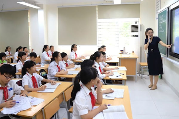 Giáo viên có bị cấm dạy thêm tiền tiểu học?-2