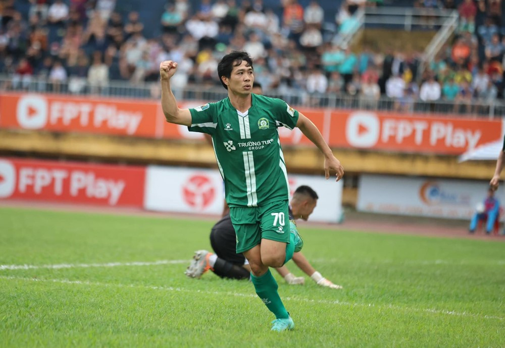 HLV Kim Sang Sik chọn Công Phượng đá SEA Games 33, tại sao không?-1