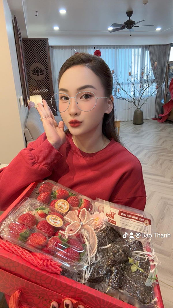 Bảo Thanh khoe sổ đỏ ngày giáp Tết, khán giả tò mò tài sản trong đời thực-4
