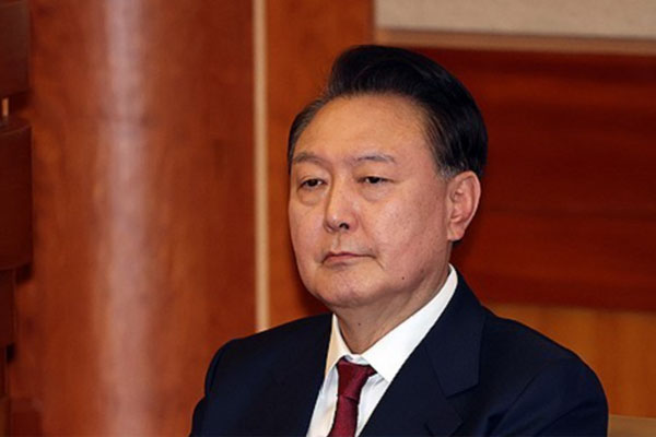 Tổng thống Yoon Suk-yeol ban bố thiết quân luật vì phe đối lập không vỗ tay-2