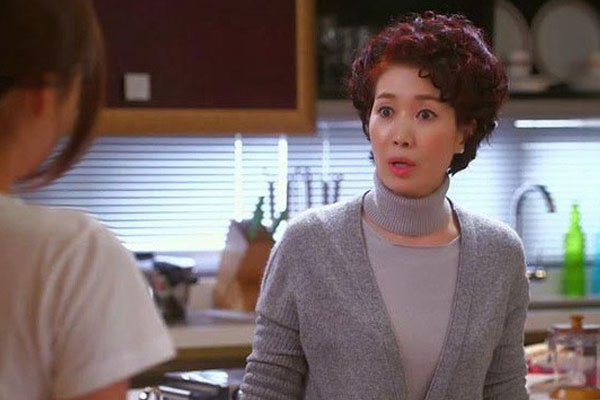 Con cái sợ tốn kém không dám về quê, vợ chồng tôi mang Tết quê ra phố-2