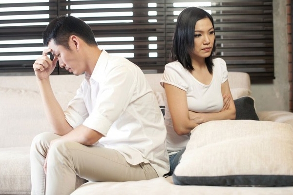 Món quà dịp cận Tết của chồng khiến tôi gục ngã, chỉ muốn ly hôn ngay lập tức-2