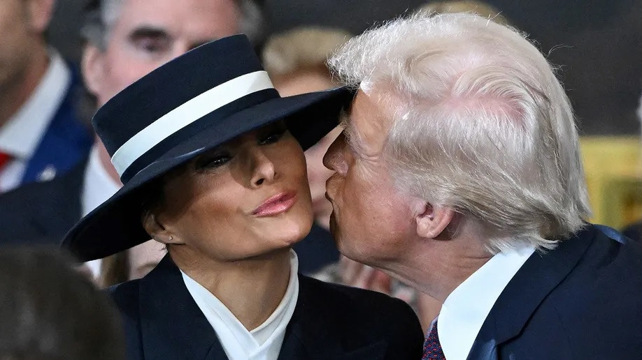 Mỹ công bố ảnh chân dung mới của Đệ nhất phu nhân Melania Trump-3