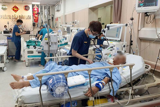 Nơi bỏ quên bữa ăn tất niên, làm xuyên giao thừa