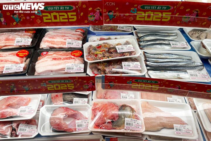 Siêu thị lại đầy ắp hàng hóa sau kỳ nghỉ Tết Nguyên đán Ất Tỵ-5