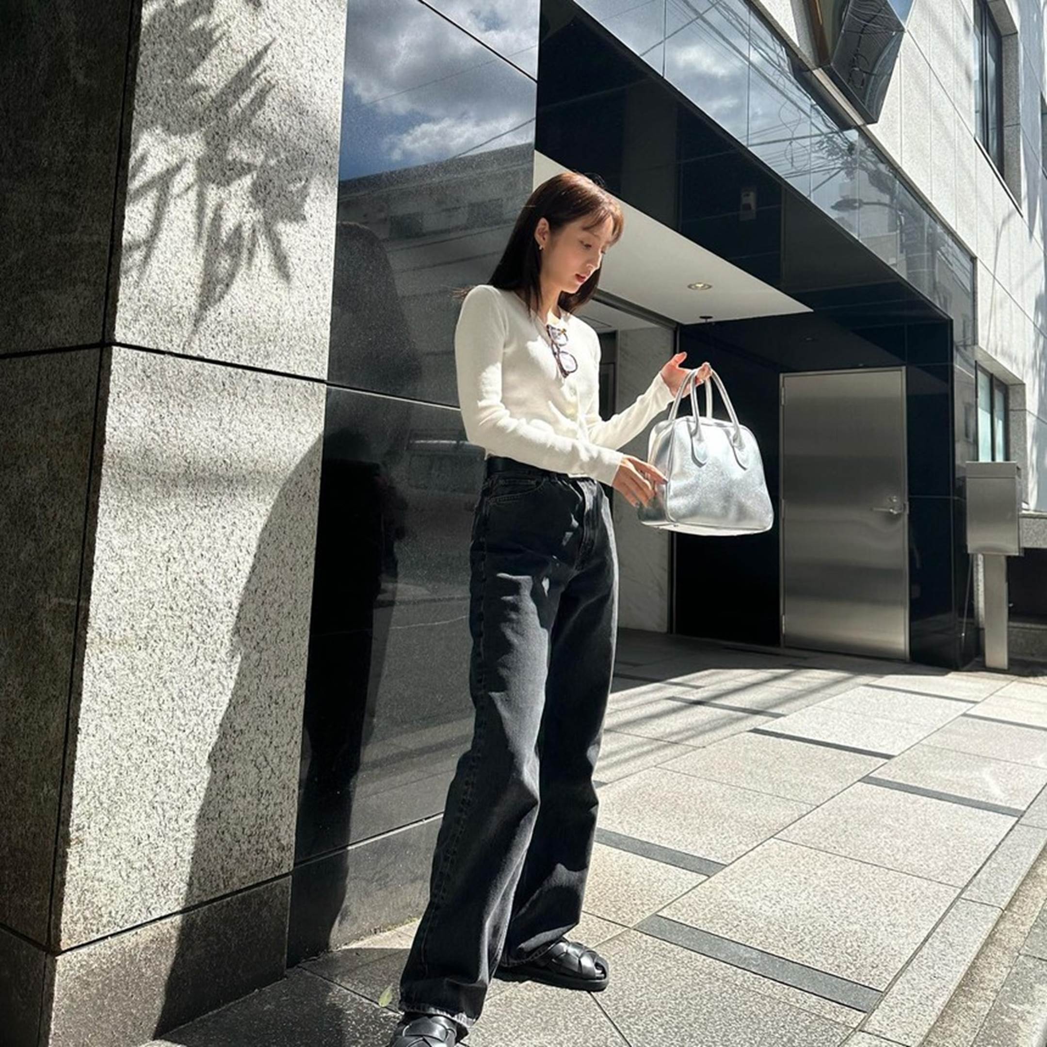 10 bộ trang phục lên hình sống ảo tuyệt đẹp-10