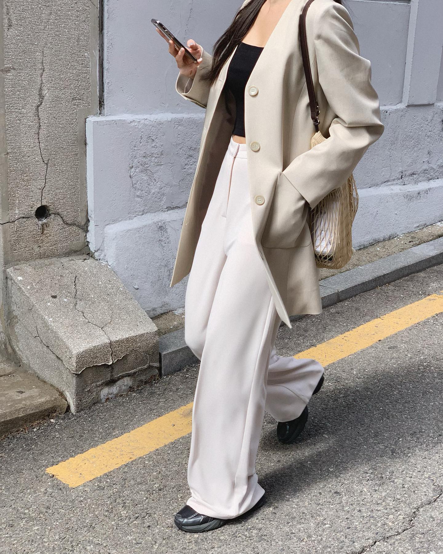 4 kiểu quần dài nàng công sở nên sở hữu trong năm mới-9