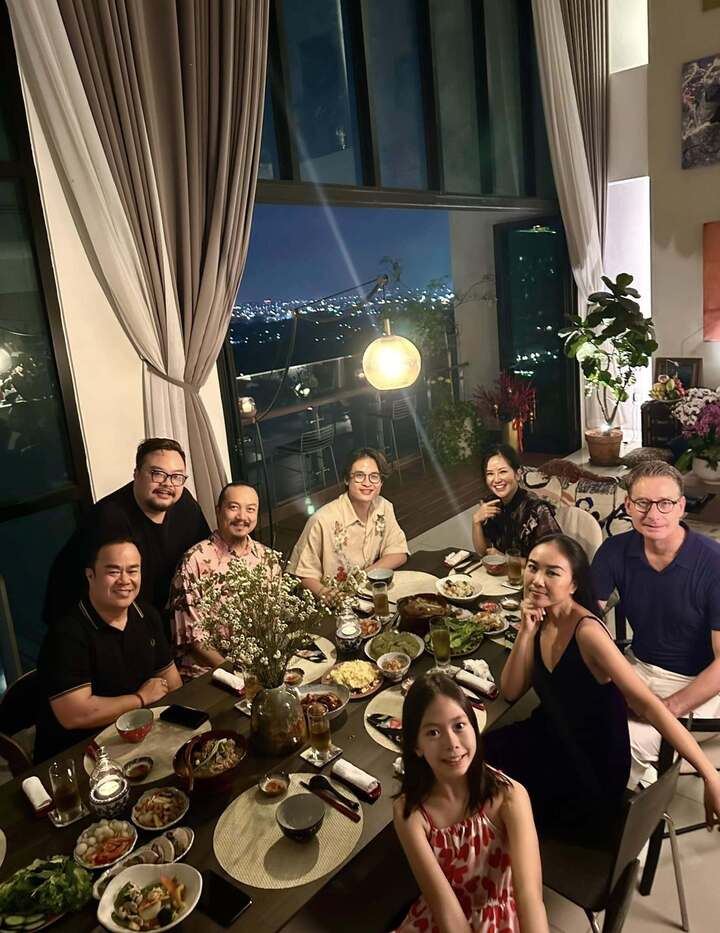 Hình ảnh mới của diva Hồng Nhung sau điều trị ung thư-2