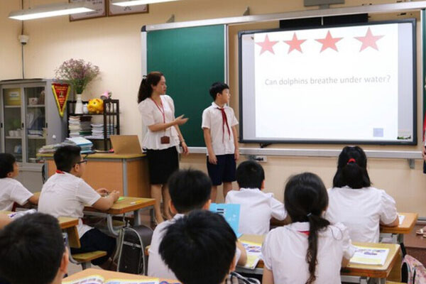 Giáo viên có được phép mở trung tâm dạy thêm?-2