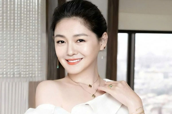 Chồng người Hàn của Từ Hy Viên tự ôm tro cốt vợ về nước-3