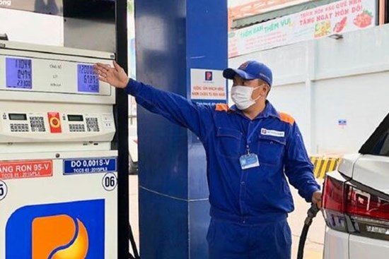 Giá xăng dầu dự báo thế nào trong kỳ điều hành ngày mai?