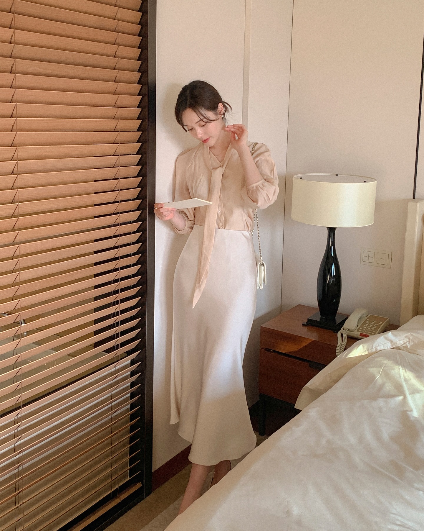 5 mẫu chân váy dẫn đầu xu hướng thời trang 2025-11