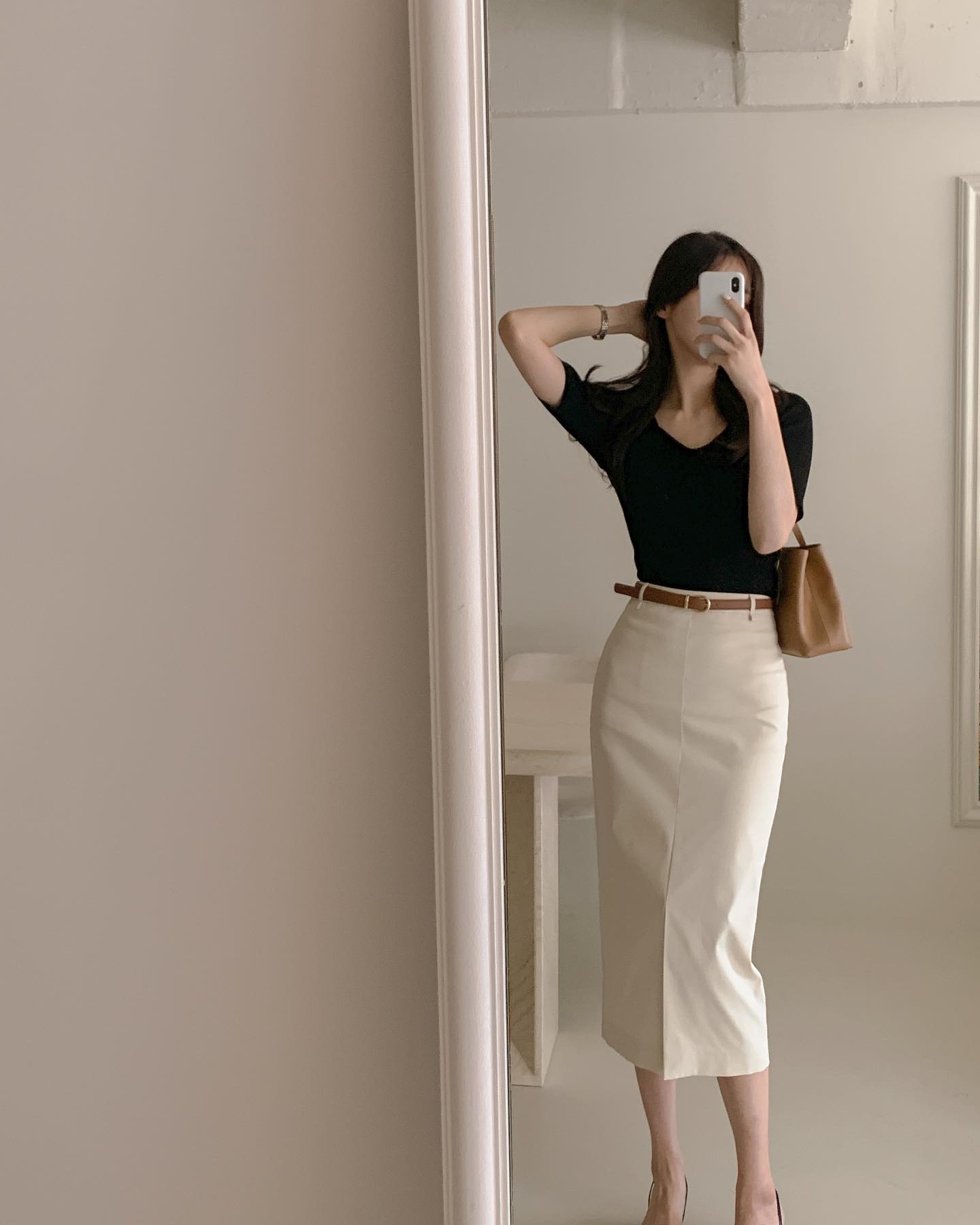 5 mẫu chân váy dẫn đầu xu hướng thời trang 2025-9