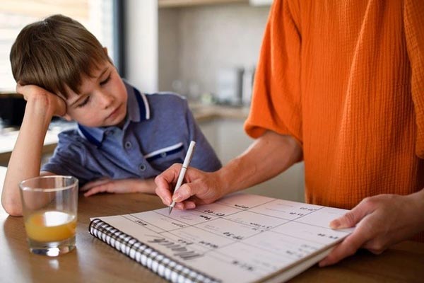 9 điều cha mẹ kỳ vọng khiến con tổn thương-4