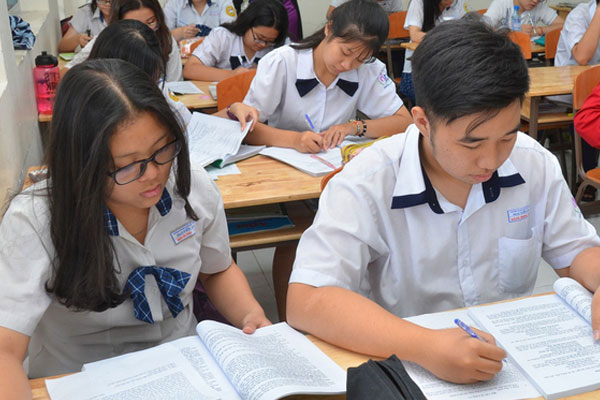 Học thêm dù tự nguyện cũng không được thu tiền-3