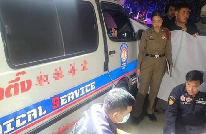 Thái Lan: Người đàn ông tử vong trong phòng, bên cạnh là chiếc váy cưới-1