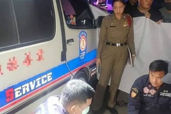 Thái Lan: Người đàn ông tử vong trong phòng, bên cạnh là chiếc váy cưới