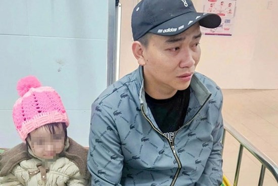 Vụ lật xe khách, 3 người tử vong ở Phú Yên: Chồng đẫm nước mắt kể lại phút định mệnh mất vợ hiền