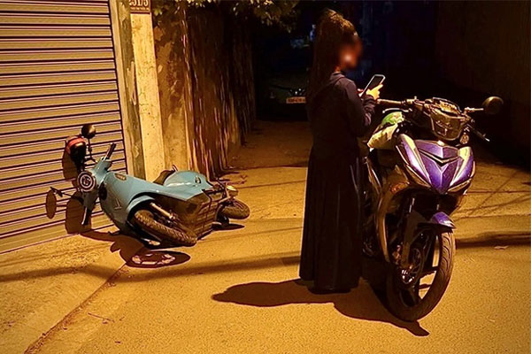 Xử phạt người phụ nữ đánh tài xế xe ôm công nghệ ở TP.HCM-2