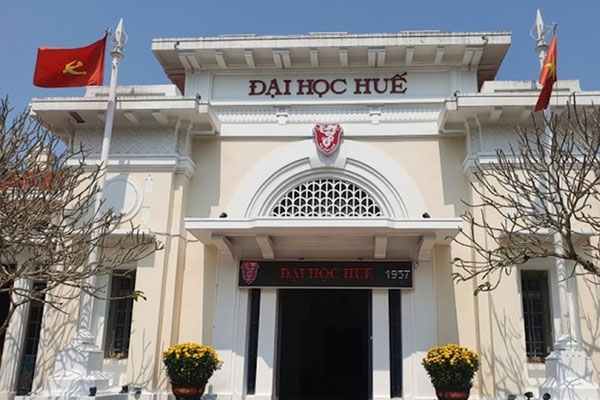 Trường Đại học Ngân hàng TP.HCM thu, quản lý học phí sai quy định-2