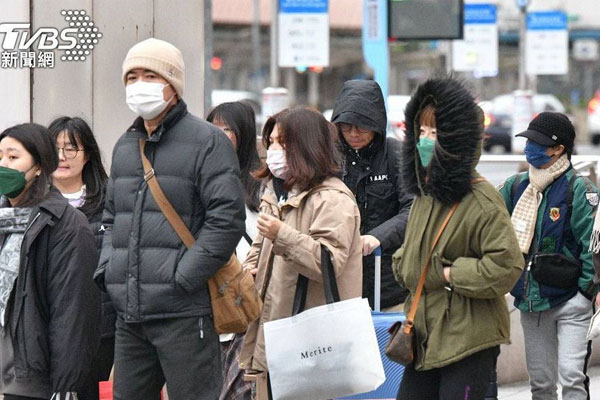 Nhiều người đột tử do trời lạnh, bác sĩ cảnh báo 1 điều khi mới ngủ dậy-2