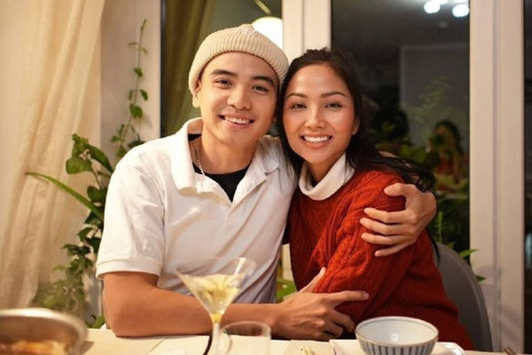 Bạn trai khoe ảnh HHen Niê không che, gọi vợ đầy ngọt ngào-4