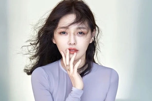 Tro cốt Từ Hy Viên được đề nghị làm thành kim cương, chồng người Hàn sụt 6kg tiều tụy sau khi mất vợ-3