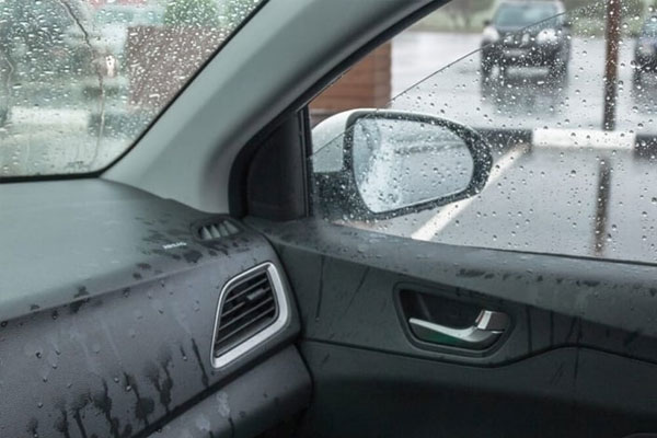 Vì sao quần áo ướt trông sẫm màu hơn?-2