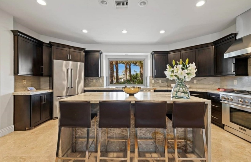 Cơ ngơi triệu đô” của sao Việt: Cận cảnh biệt thự 3 mặt tiền ở Mỹ của NSƯT Bảo Quốc-5