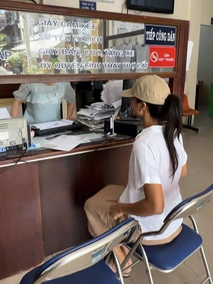 HHen Niê đăng ký kết hôn-2